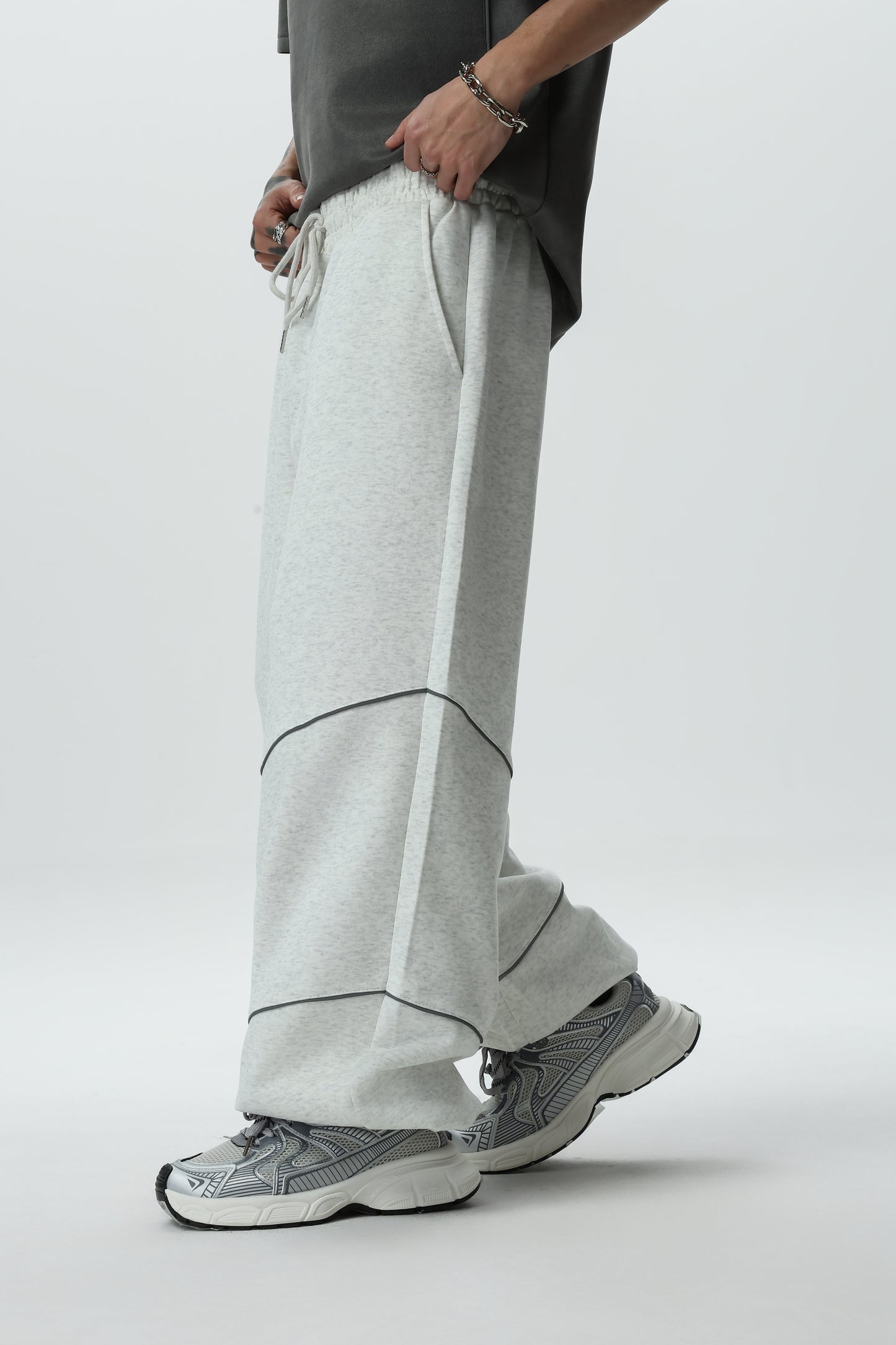 New Laid-back Style Thickened Casual Trendy Men's Sportswear Pants, High-waisted Straight-leg Wide-Leg Constricted Nine-inch Pants