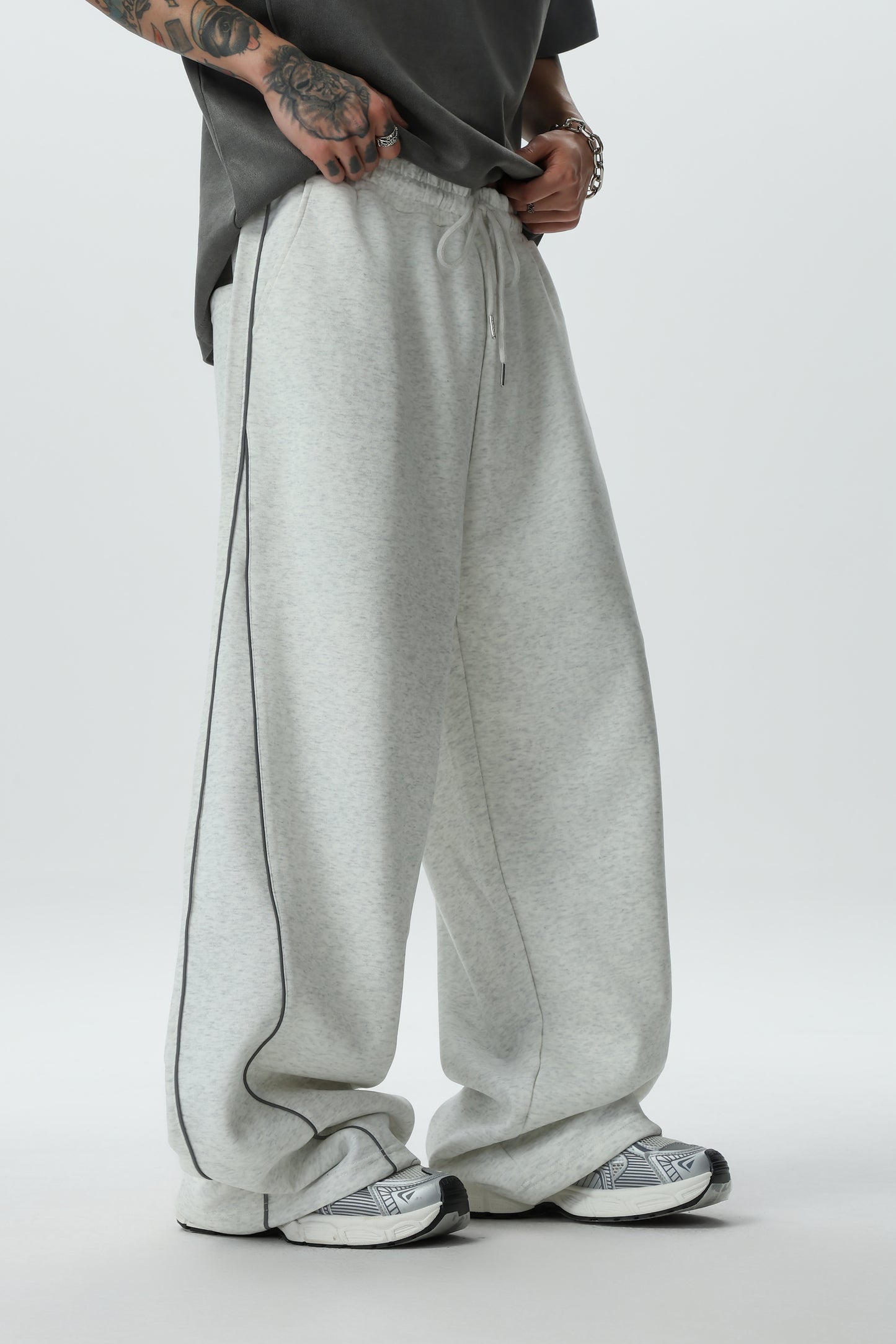 Straight-leg Casual Pants for Autumn and Winter, Men's Loose, Fat-fit, Plate-size Sportswear Pants, Trendy Wide-leg Pants for Overweight Teenagers