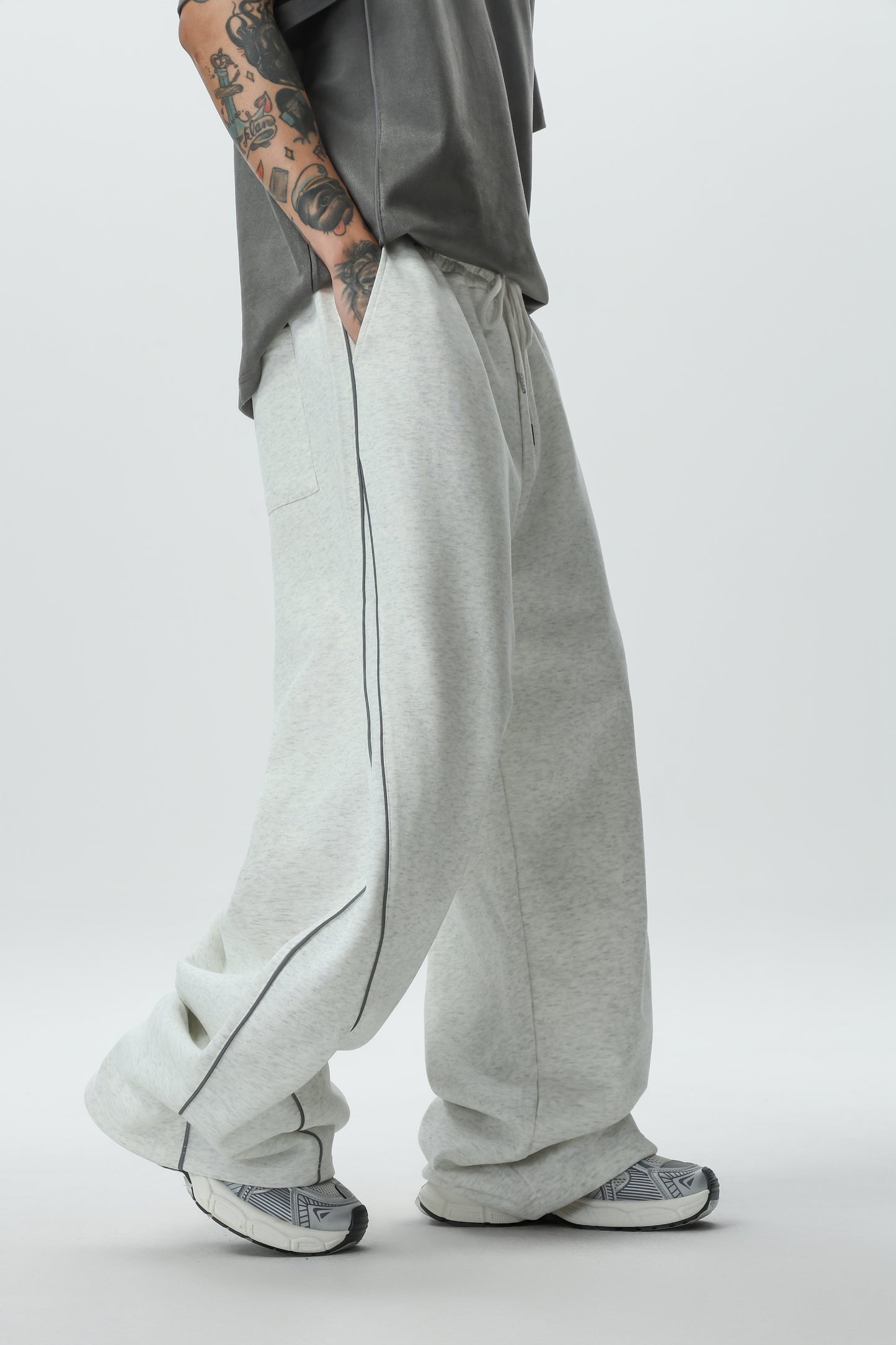 Straight-leg Casual Pants for Autumn and Winter, Men's Loose, Fat-fit, Plate-size Sportswear Pants, Trendy Wide-leg Pants for Overweight Teenagers